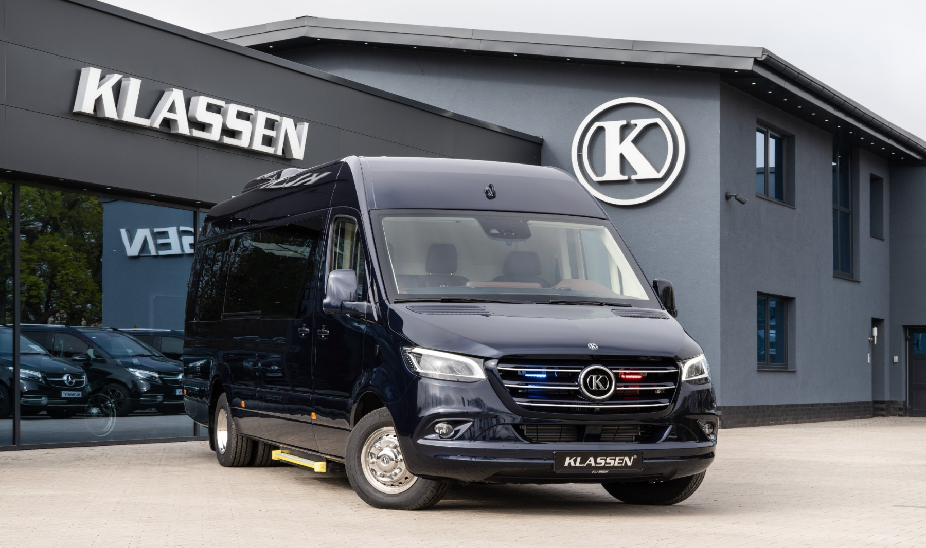 Der neue Mercedes-Benz Sprinter - GEPANZERTER VIP Vans