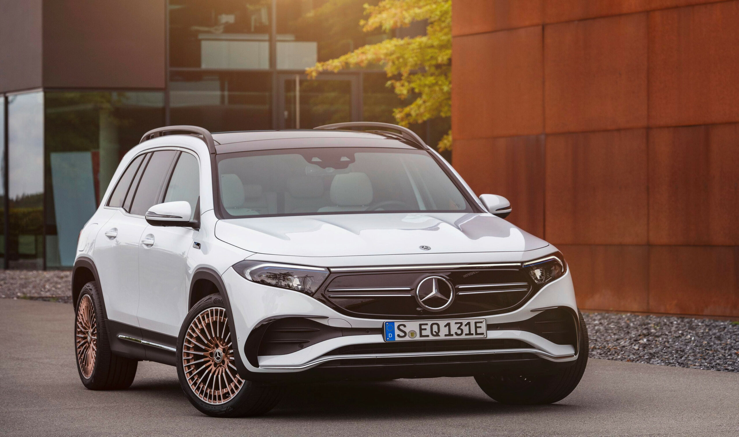 Mercedes-Benz EQB  MATIC: First Quick Spin