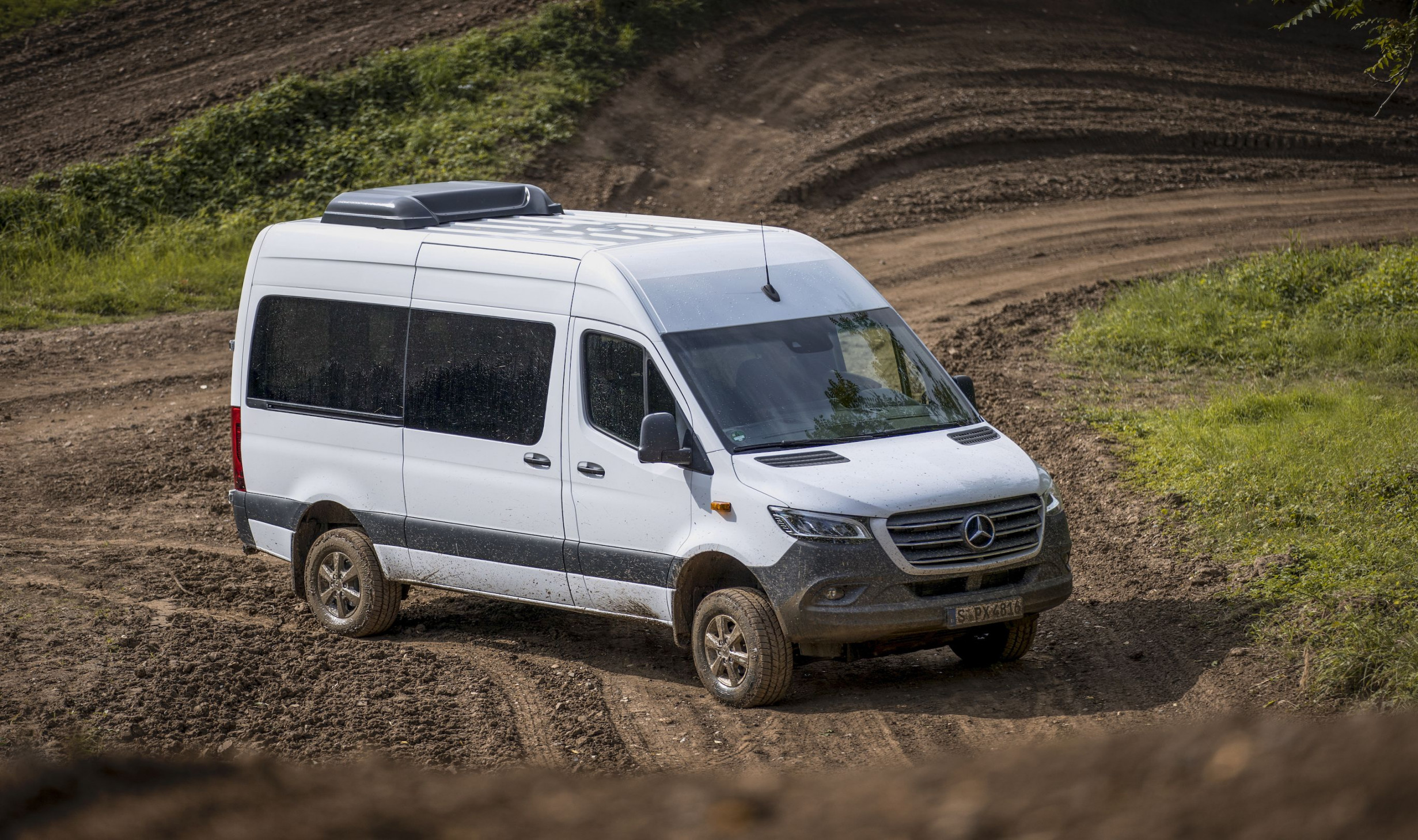 Mercedes-Benz Sprinter Swaps Diesel V- or New Turbo Four