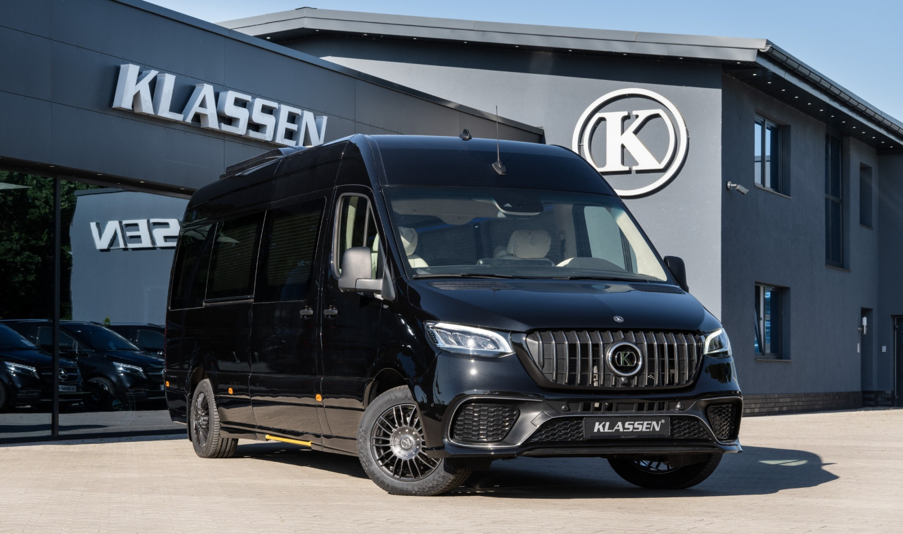 Mercedes Sprinter VIP LUXURY VAN - NEW Full Review Interior