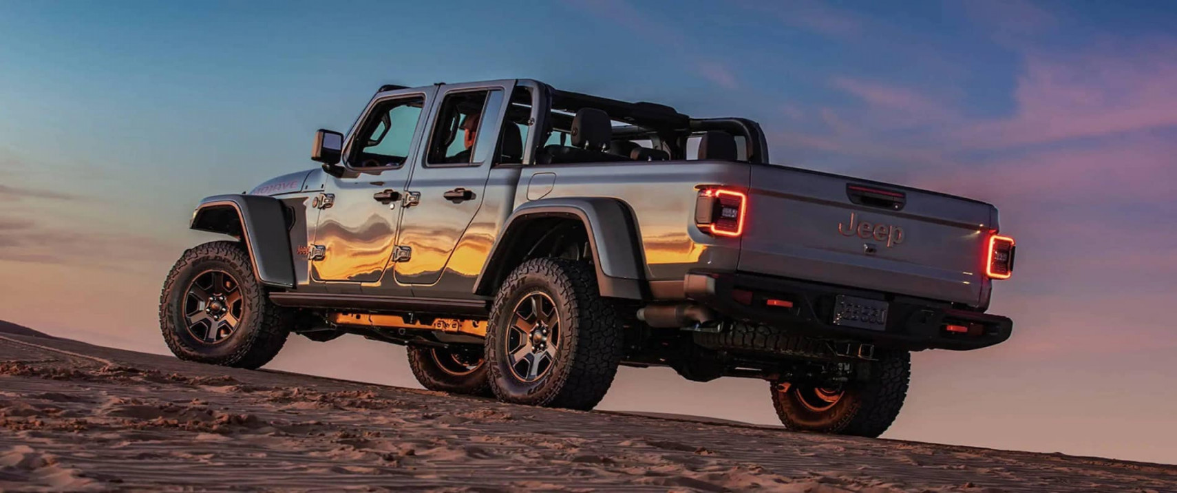 New Features Of the  Jeep Gladiator  Miracle CDJR