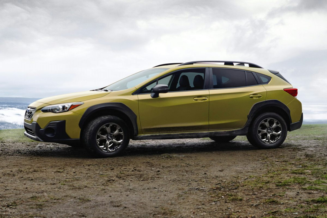 New  Subaru CROSSTREK Limited  DOOR in Bloomington #S